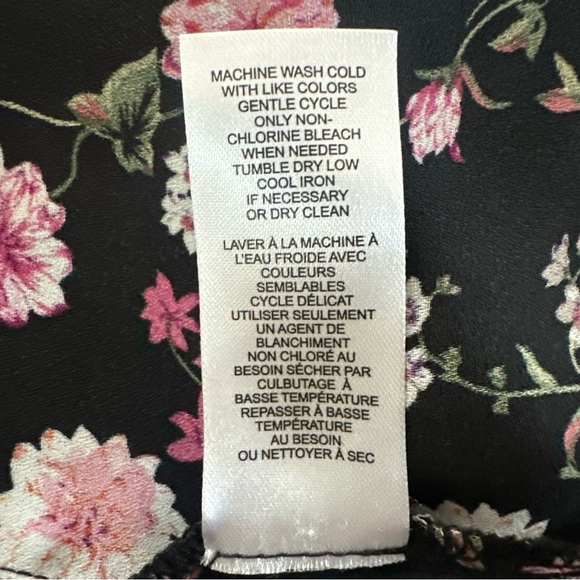 Elie Tahari Womens Size Small Black Floral Blouse Button Front Top Office Work - Picture 13 of 13